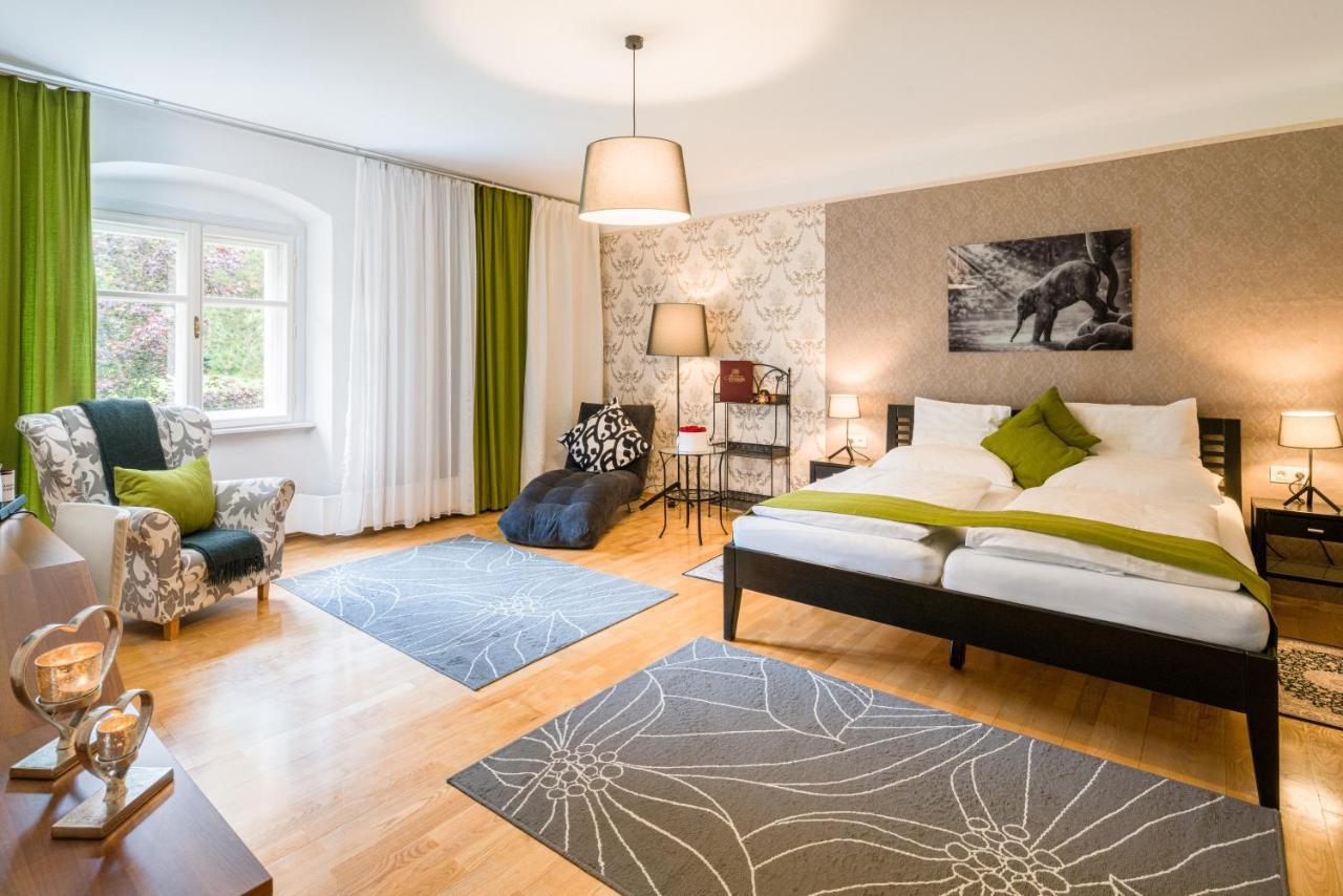 Schlosshotel Rosenau Superior Schloss Rosenau Eksteriør bilde